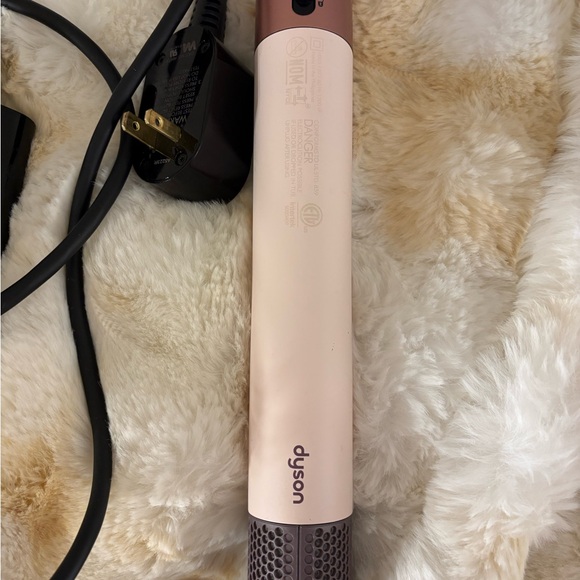 Dyson Hair Styling Kit in Pink and Black
